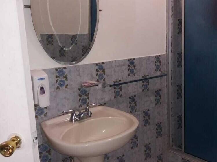 هتل Maxim Habitaciones