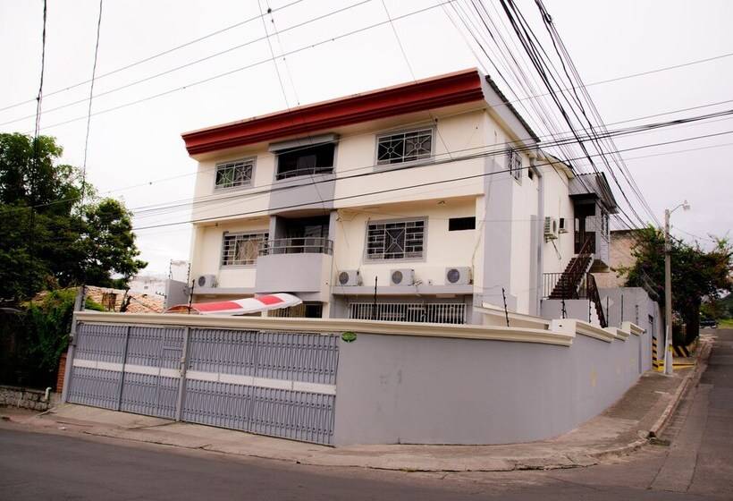 هتل Maxim Habitaciones