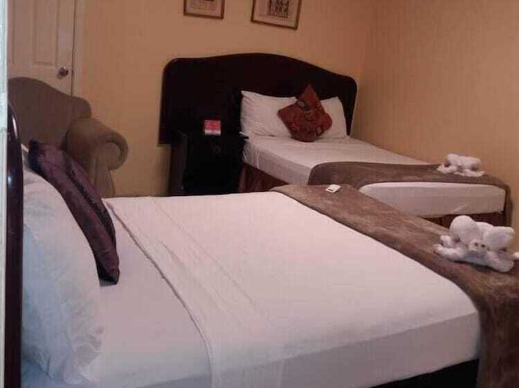 هتل Maxim Habitaciones