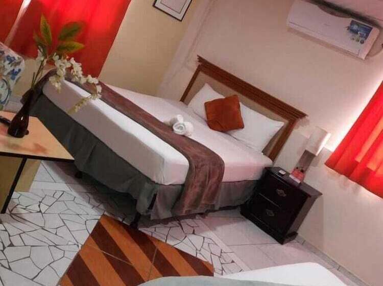 هتل Maxim Habitaciones