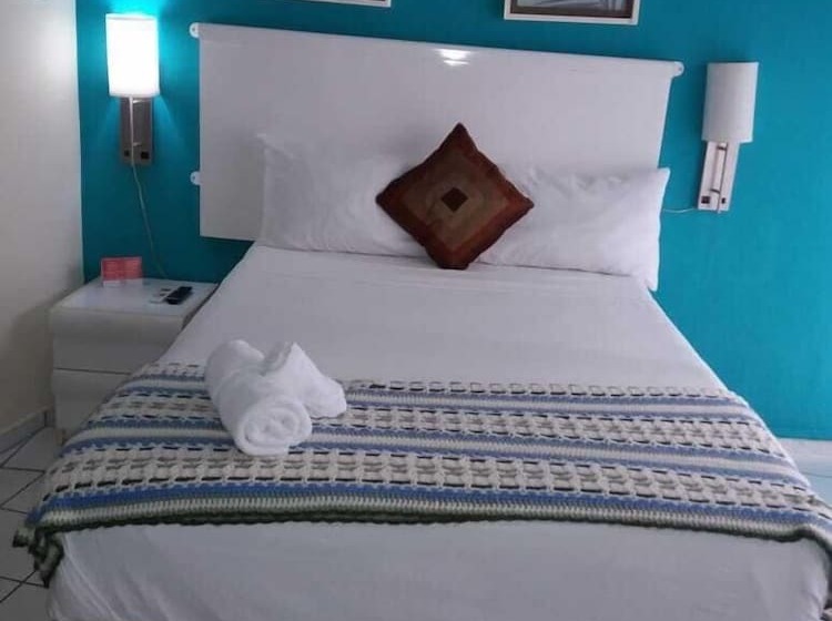 هتل Maxim Habitaciones