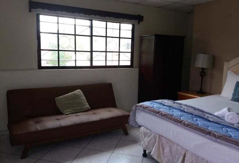 هتل Maxim Habitaciones