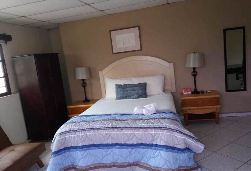 هتل Maxim Habitaciones