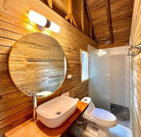 酒店 Oasis & Surf Camp