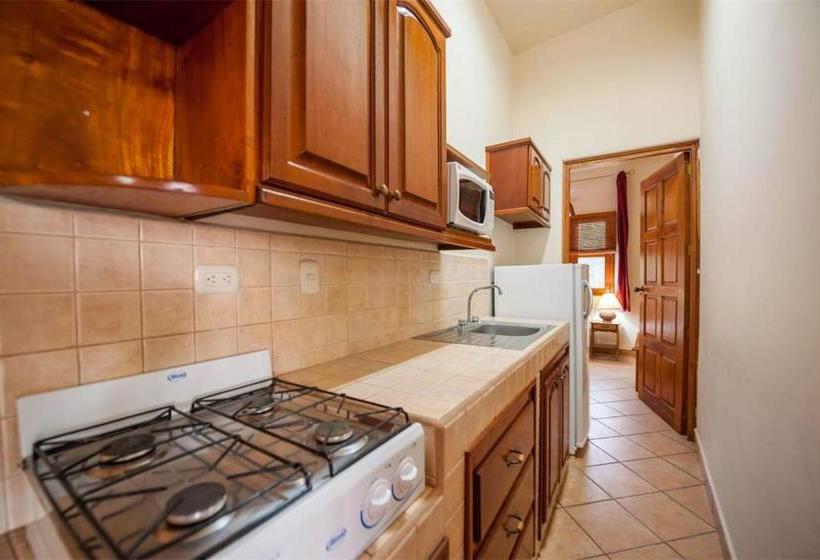 בית מלון כפרי Park Avenue Villas