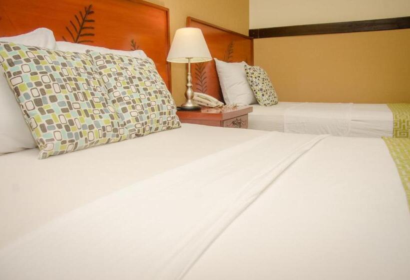 בית מלון כפרי Residencial Cervantes