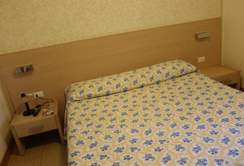 בית מלון כפרי Ristorante Cigno