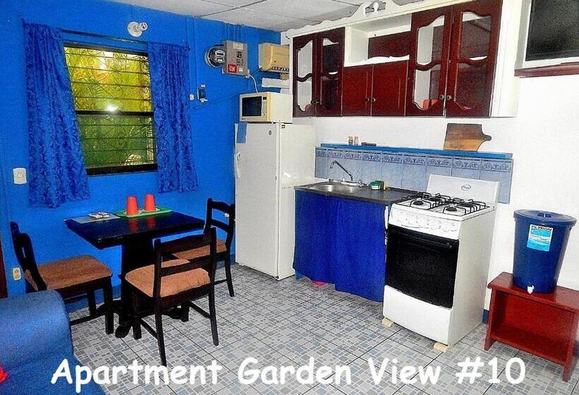 בית מלון כפרי Rositas