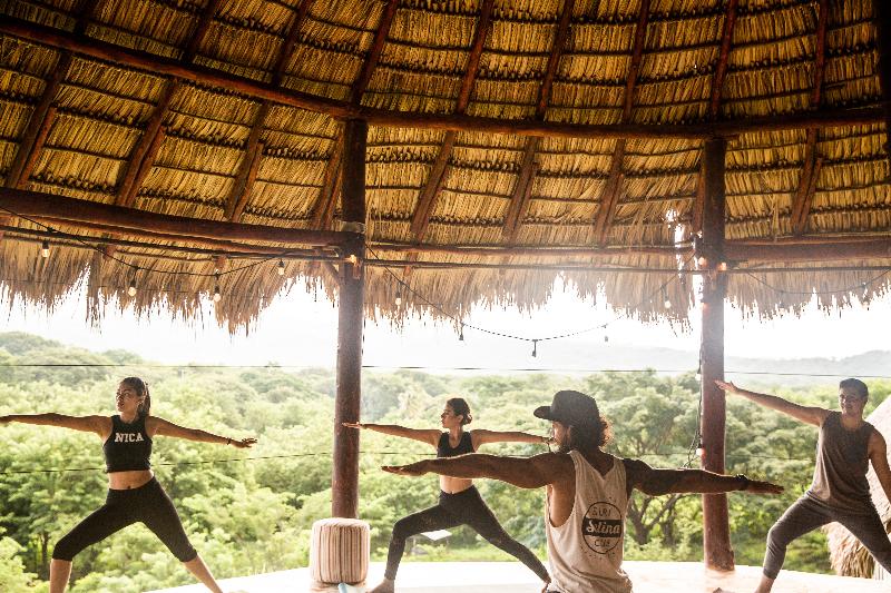 Отель Socialtel Maderas