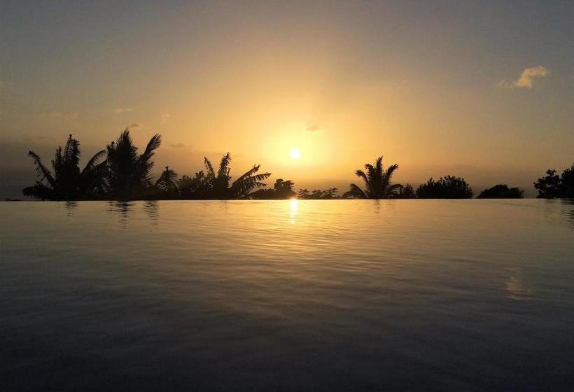 Отель Tet Rouge Resort