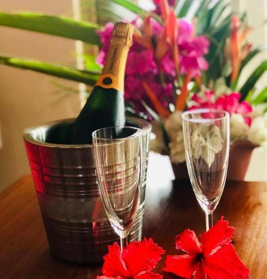 Отель Tet Rouge Resort