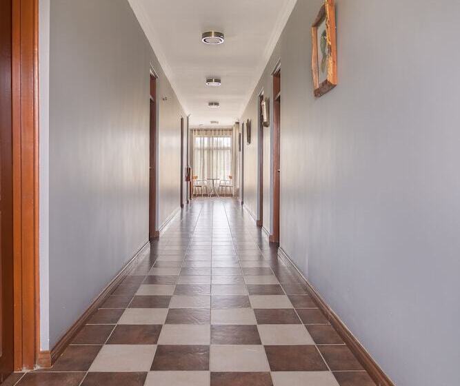 هتل The Lodge Tellamande