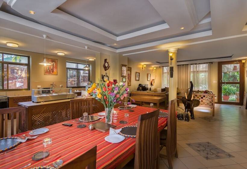 هتل The Lodge Tellamande