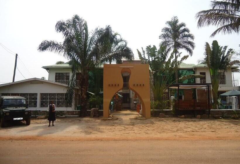 فندق The Walkgard Transit