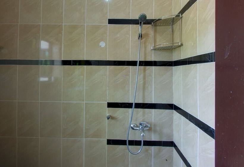 فندق The Walkgard Transit