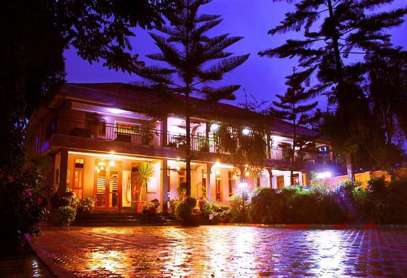 Tulia Boutique Hotel & Spa