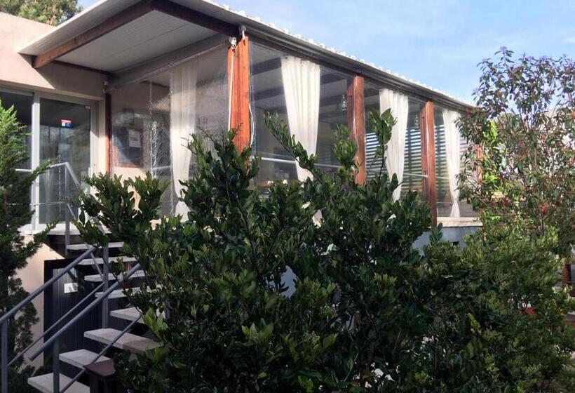 בית מלון כפרי Undarius