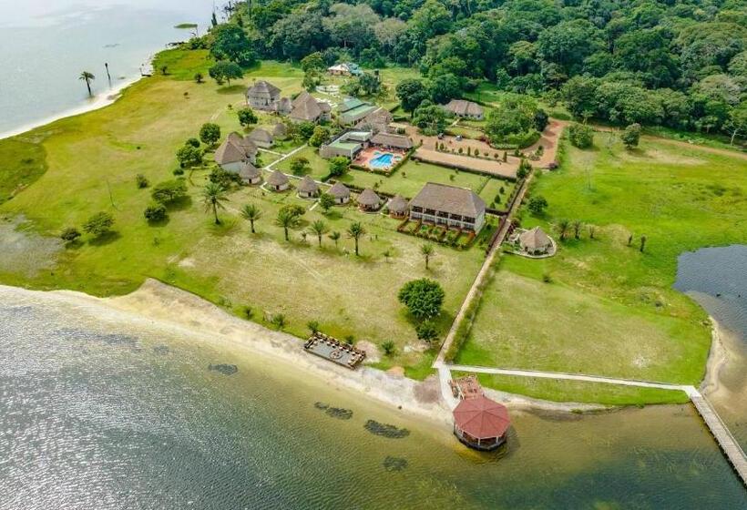 هتل Victoria Forest Resort