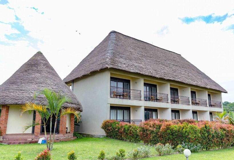 هتل Victoria Forest Resort