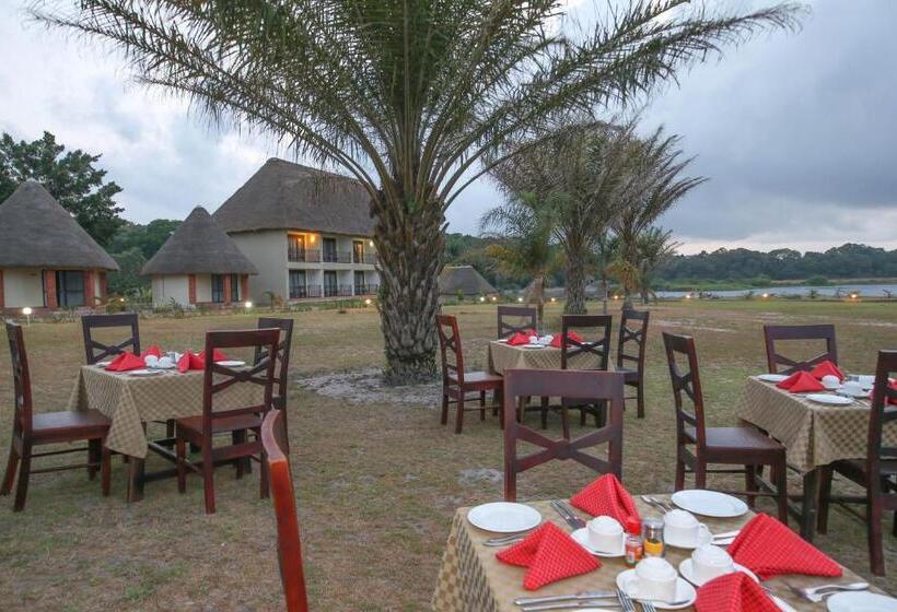 هتل Victoria Forest Resort