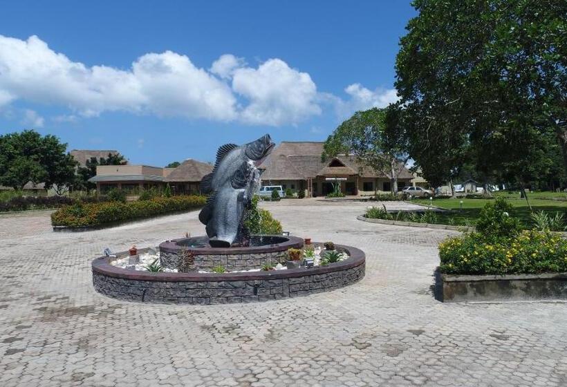 هتل Victoria Forest Resort