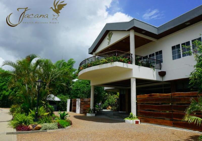 Jacana Amazon Wellness Resort