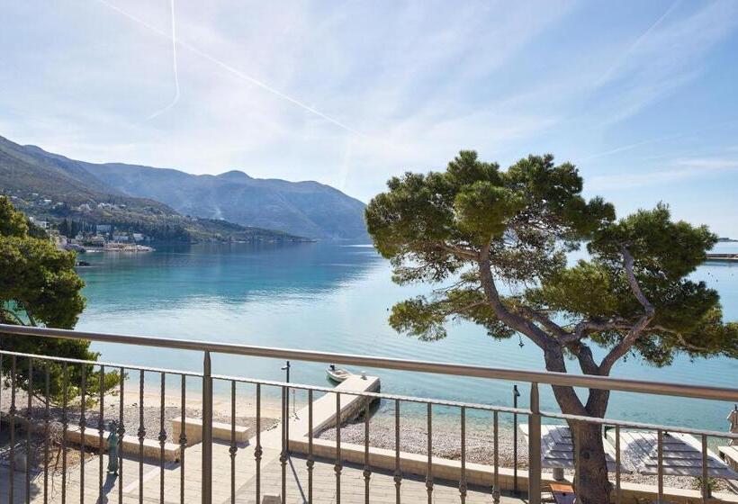 Maistra Select Srebreno Villas