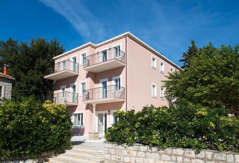 Maistra Select Srebreno Villas