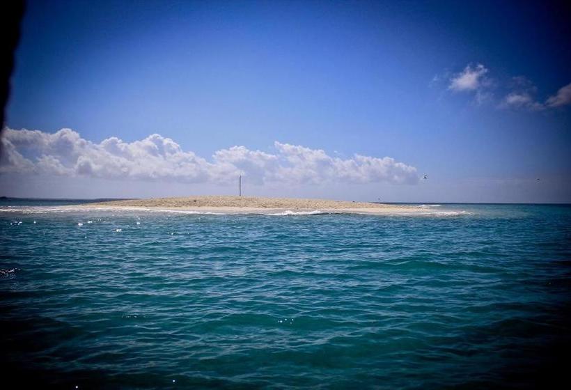 Palumboreef Beach Resort