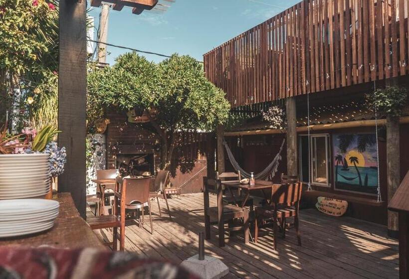 Piedra Alta Hostel & Suites