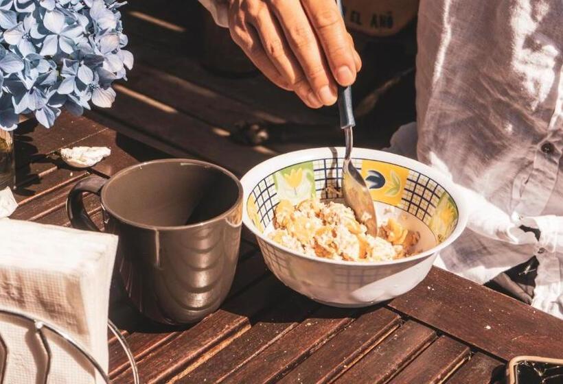 Piedra Alta Hostel & Suites