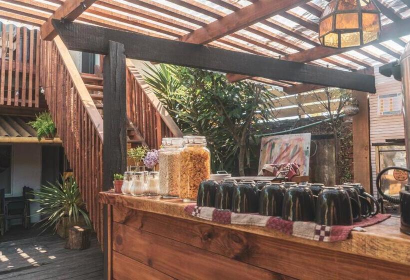 Piedra Alta Hostel & Suites