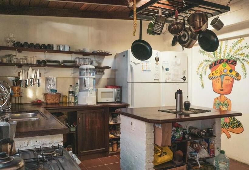 Piedra Alta Hostel & Suites