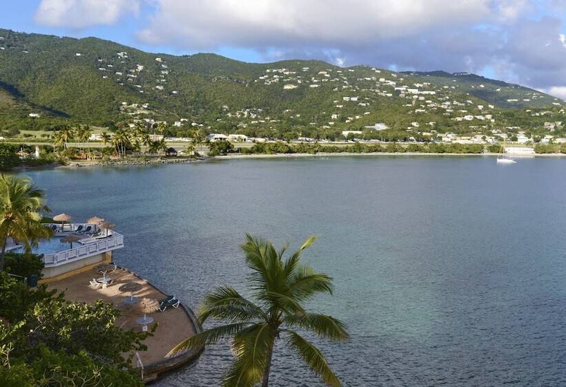 استراحتگاه Lindbergh Bay