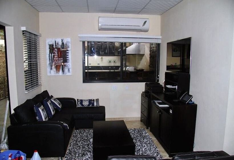 منتجع Panama Big Game Club