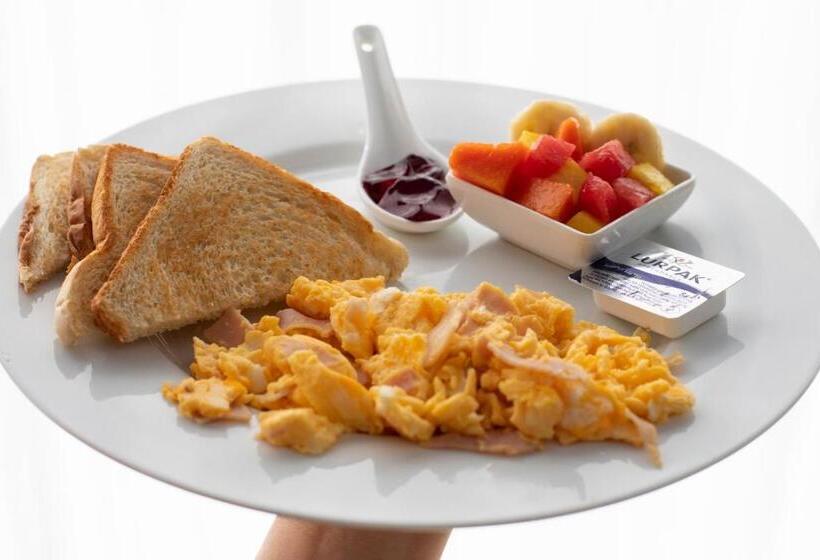 Roxy S Bed & Breakfast