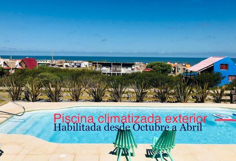 Unique Hotel & Suites