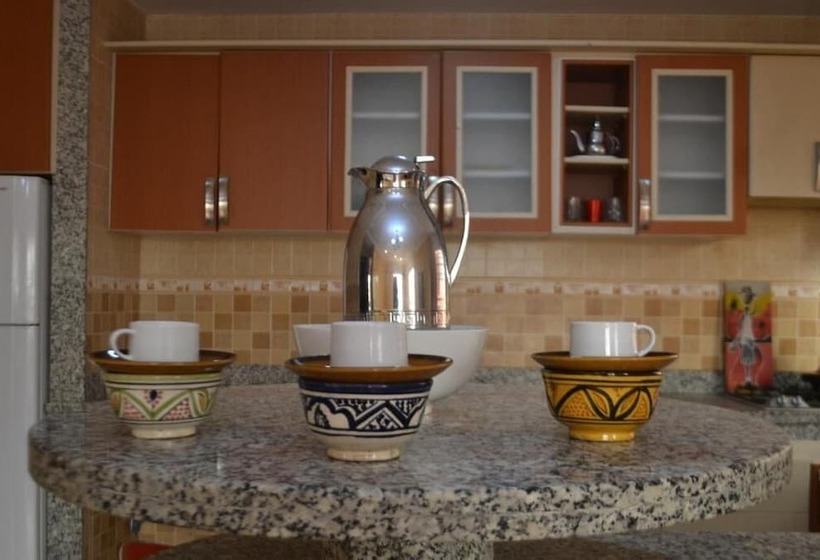 فندق صغير Mubaradise Surfcamp