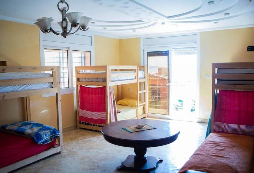 هاستل Mubaradise Surfcamp