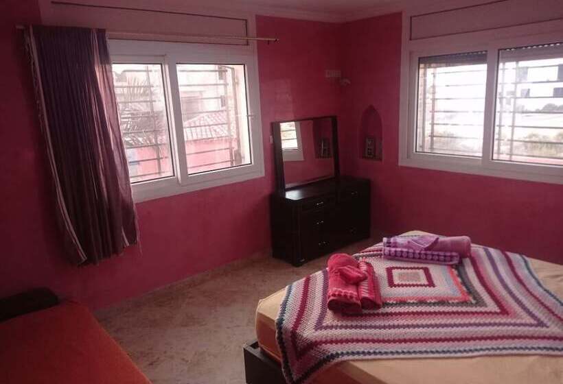 فندق صغير Mubaradise Surfcamp