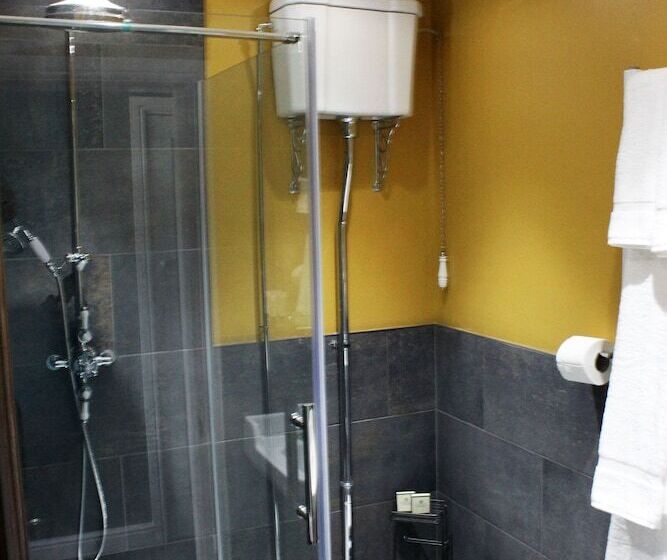 簡易ホテル Lairds House Northumberland Ltd