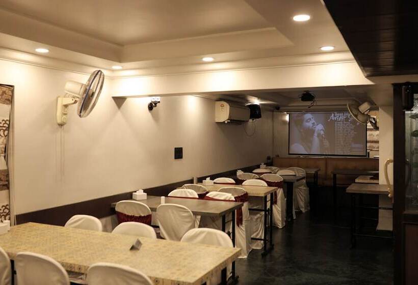 酒店 Signature Inn