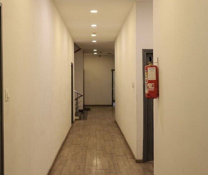 酒店 Signature Inn