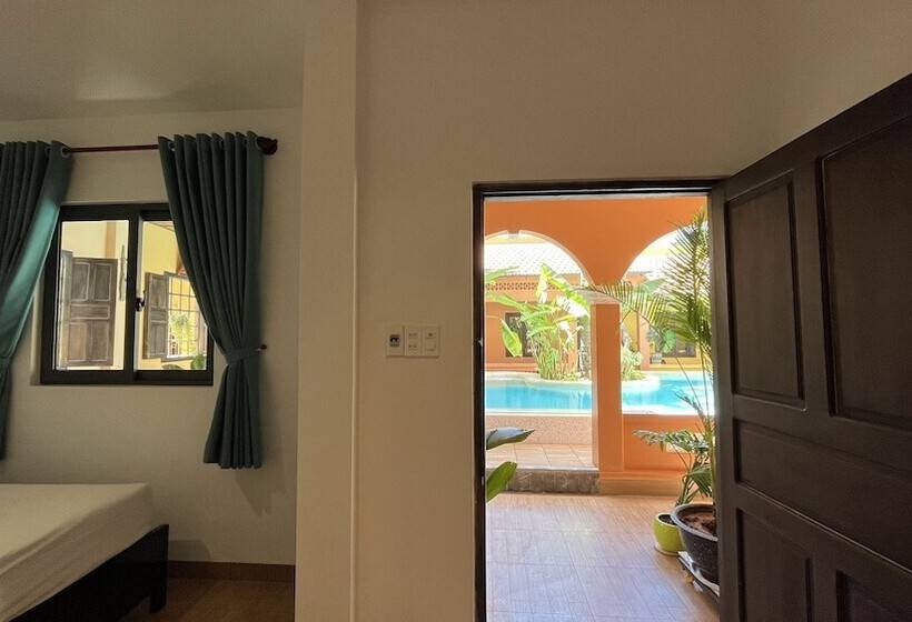 Mi Nhon Em Hotel Muine