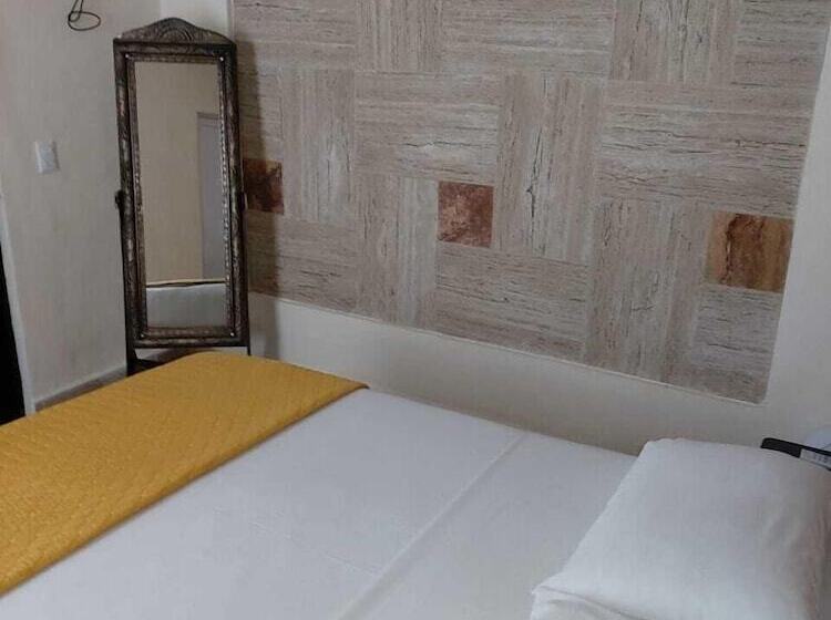 Пансион La Casa De Los Soles