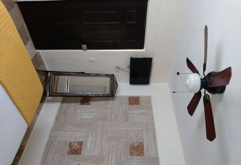 Пансион La Casa De Los Soles