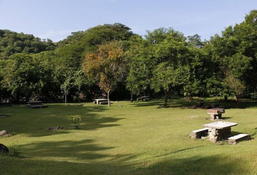 בית מלון כפרי Carrizal Spa