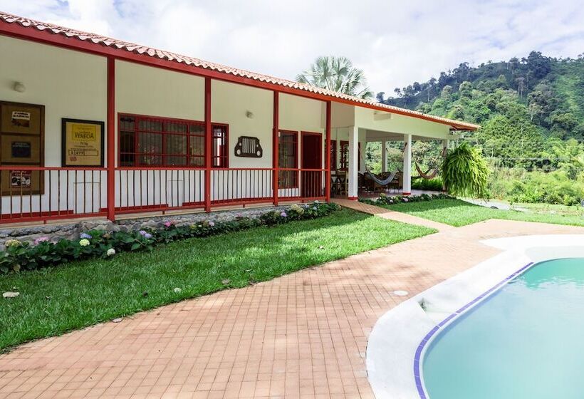 فندق Hacienda Venecia Main House & Coffee Lodge