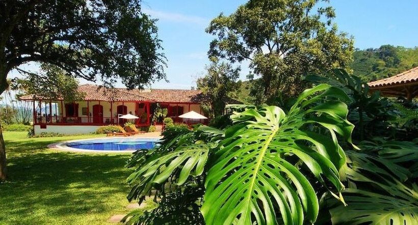 فندق Hacienda Venecia Main House & Coffee Lodge