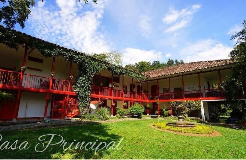 فندق Hacienda Venecia Main House & Coffee Lodge